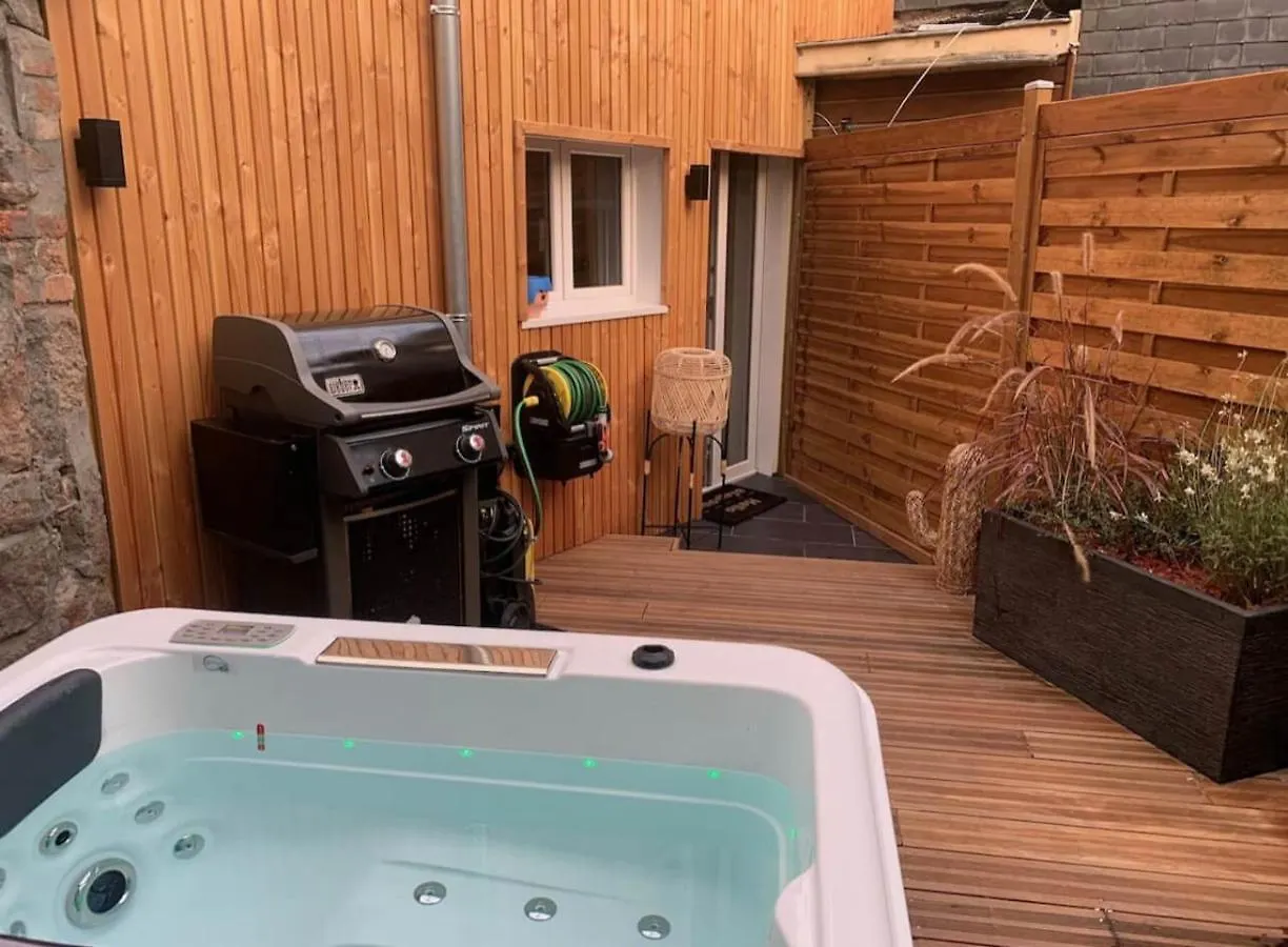 Hébergement de vacances Saint Malo - Jolie Maison Avec Jacuzzi 150M Gare