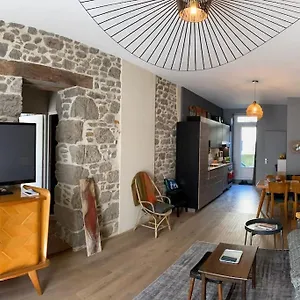 A 30m De La Du Sillon. Saint-Malo