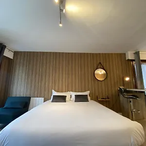 studios-aux-portes-de-geneve.hotels-rhonealpes.com/